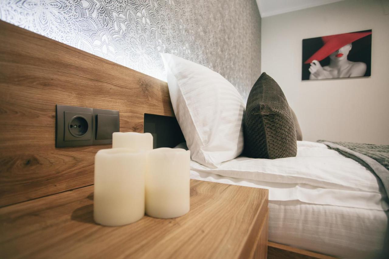 4Rooms Vinnytsia Bagian luar foto