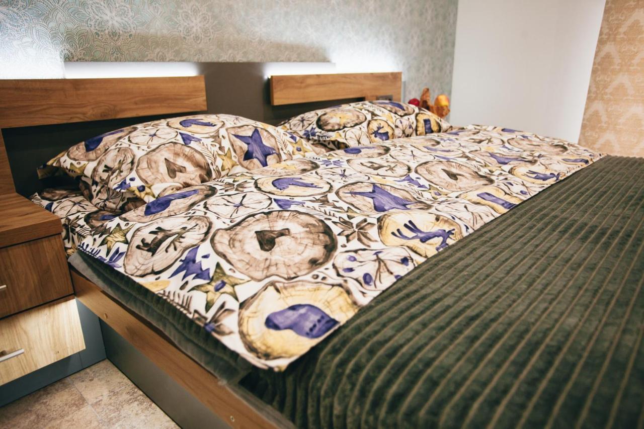 4Rooms Vinnytsia Bagian luar foto