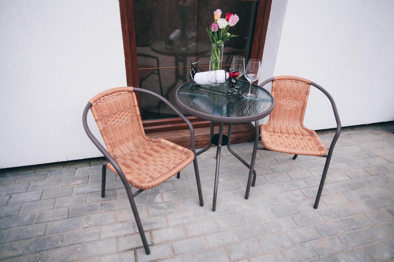 4Rooms Vinnytsia Bagian luar foto